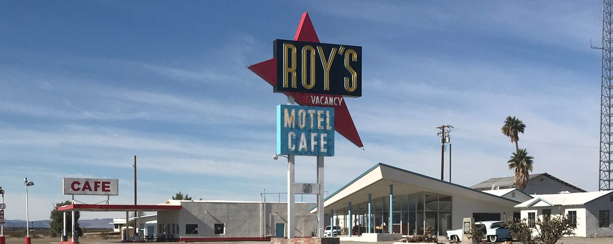 roys-sign-header Roy's in Amboy California